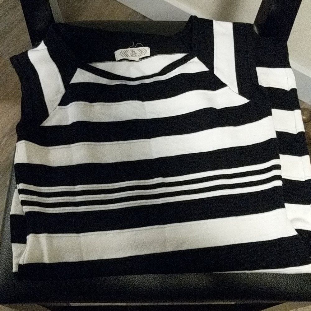 Black and white dress